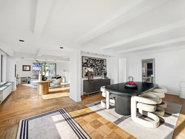 110 Riverside Drive 15A image 3 of 15