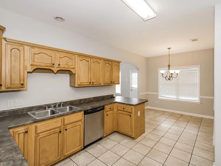 1457 Sawmill Creek Ln — Photo 7