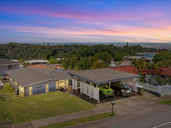 2247 Aumakua St, Pearl City, HI 96782