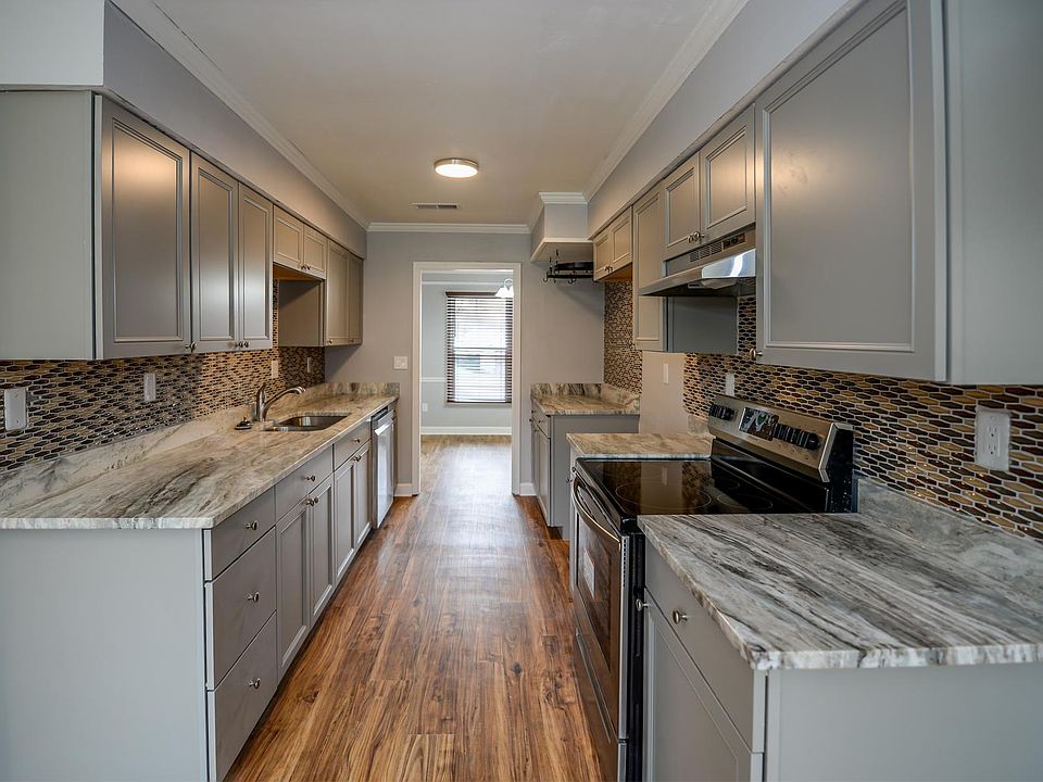 1st image of 7259 English Dr