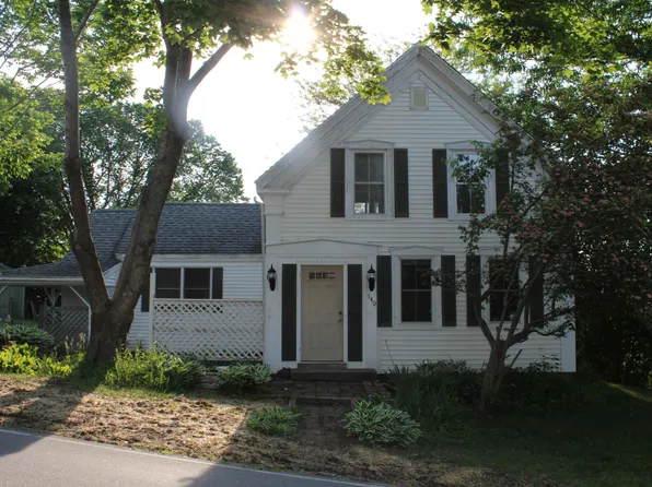 140 Town House Rd, Union, ME 04862