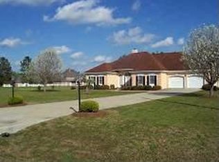 115 Princeton Ct, Fitzgerald, GA 31750