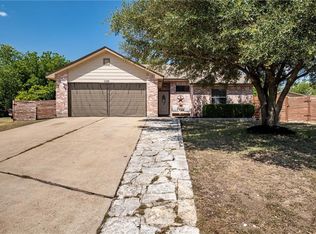 1105 Sunflower Ct, Leander, TX 78641