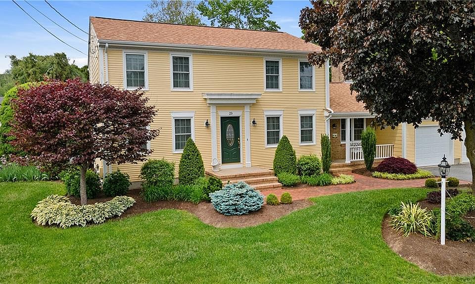 1st image of 29 Carriage Way