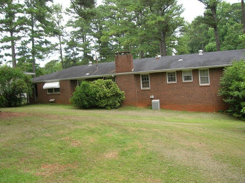 2nd image of 1239 Renee Dr