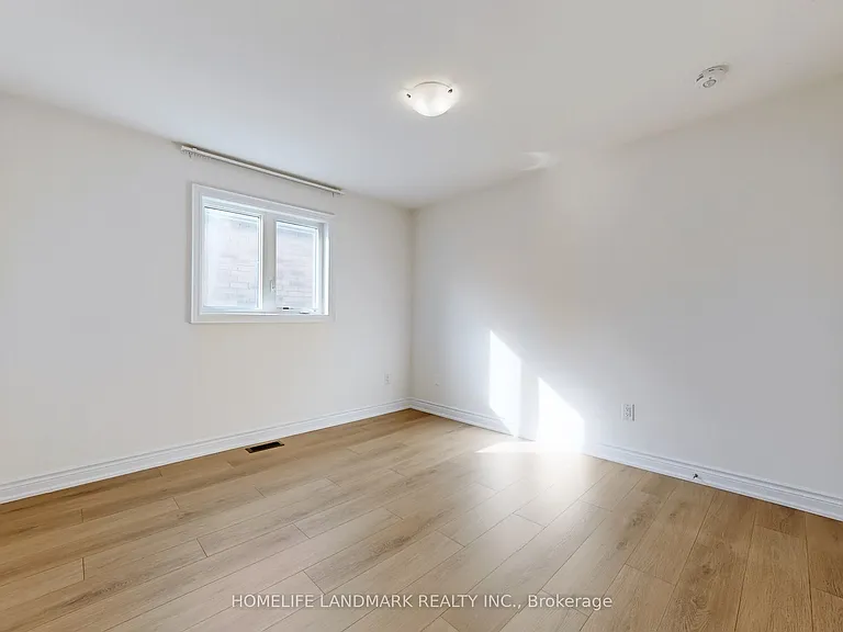 273 William Forster Rd — Photo 40