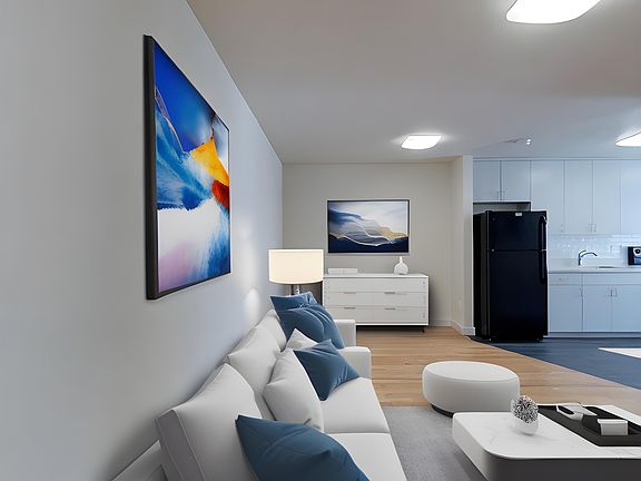 4th image of 2398 Parker St APT 14