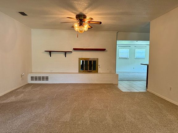 5th image of 3820 Sagebrush Rd