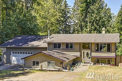 1st image of 9280 Emerald Dr SE