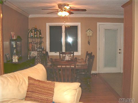 5th image of 142 Jackson Ave S