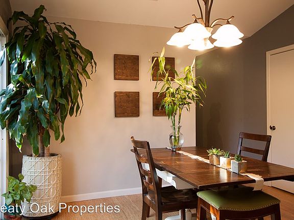 4th image of 3806 Tattershall Ln
