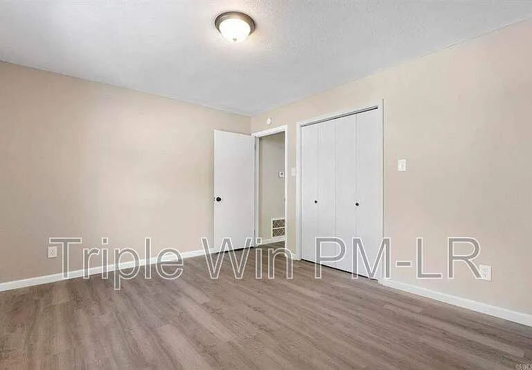 9914 Pinnacle Valley Rd — Photo 28