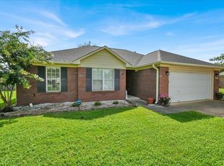 229 Steppe Ct, Huntsville, AL 35811