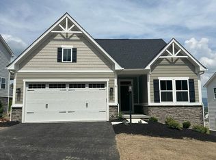 35 Tuscan Dr, Morgantown, WV 26508