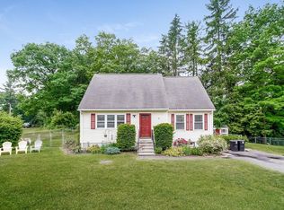 8 Jillian Rose Dr, Oxford, MA 01540