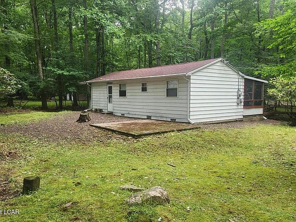 3rd image of 27 Brookside Dr