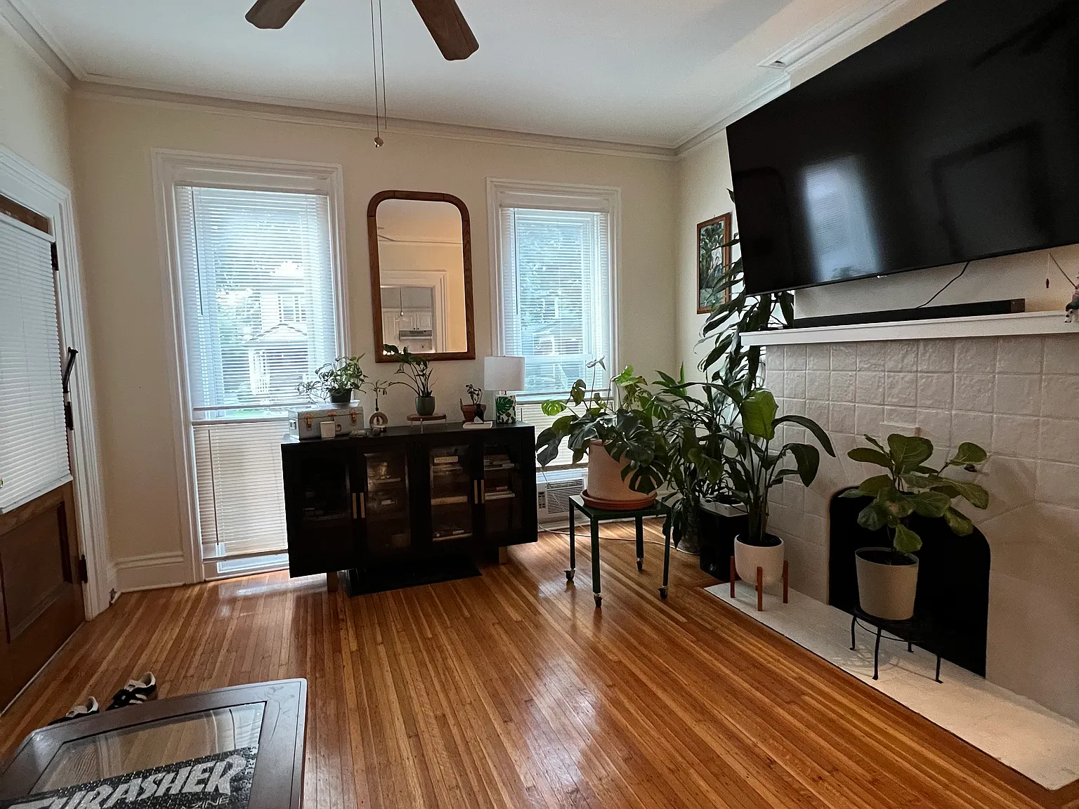 1 bed, $1,375 — Photo 2