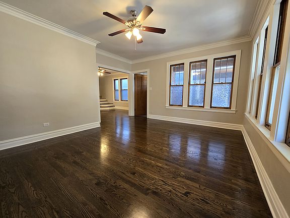 3rd image of 4231 N Marmora Ave
