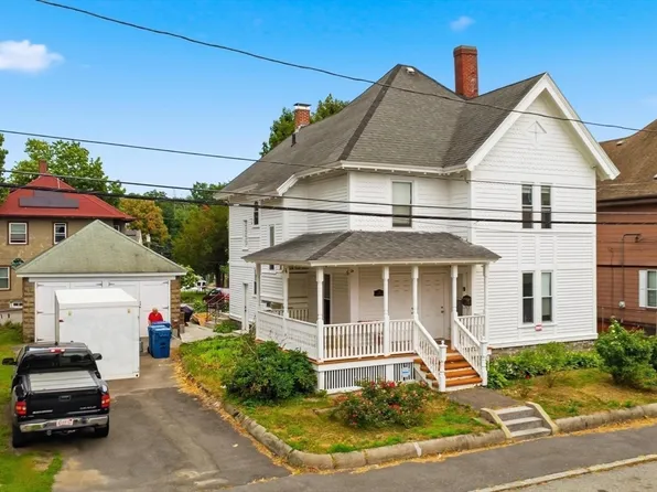 17 Albion St, Lawrence, MA 01841