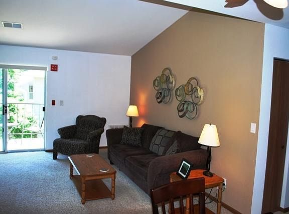 3rd image of W168N11065 Ashbury Cir APT 6