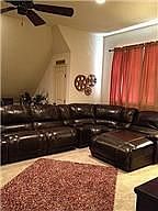 4th image of 8304 Oak Knoll Dr