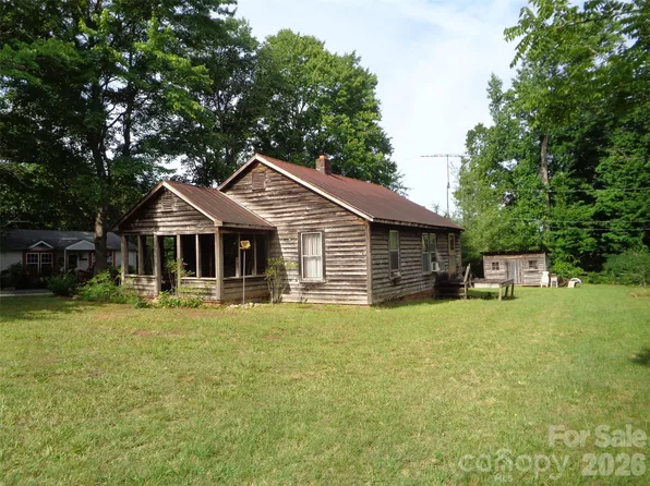 160 Mountain View Cemetery Rd, Rutherfordton, NC 28139
