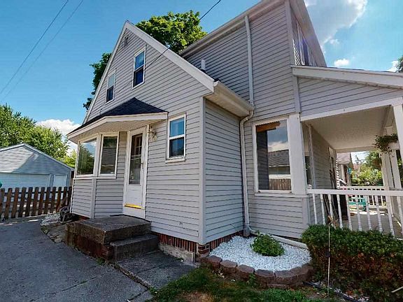 2nd image of 214 Trier St