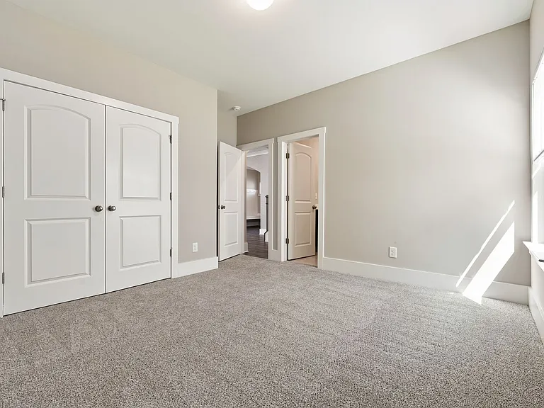 220 Curling Creek Dr — Photo 9