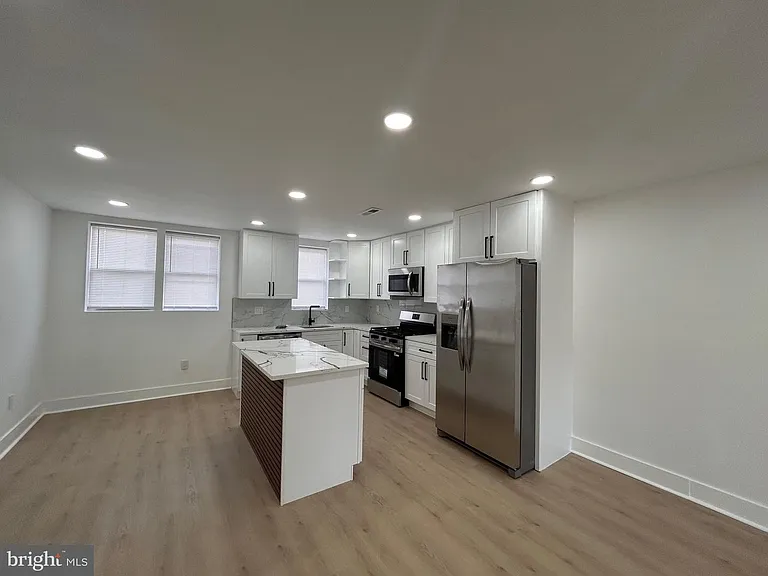 8033 Williams Ave — Photo 7