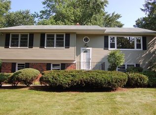 6 Prince Rd, Parsippany, NJ 07054