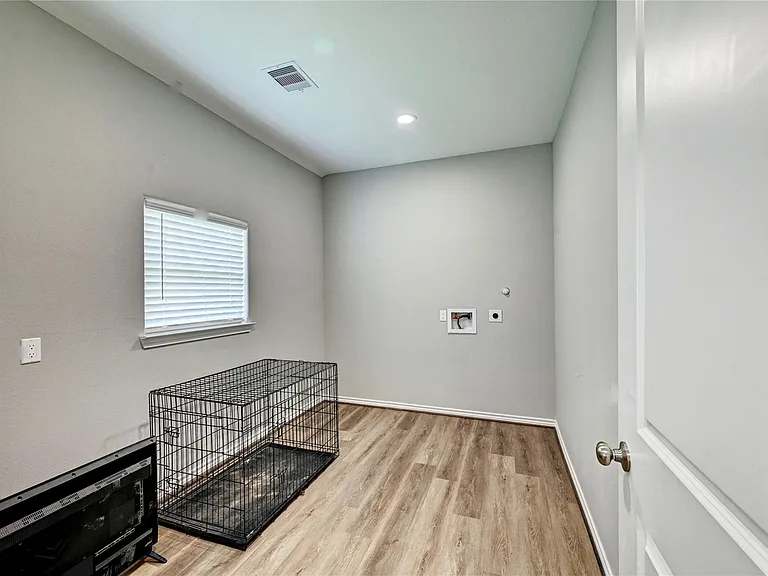 268 Sunrise Dr — Photo 31