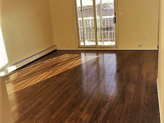 5th image of 1123 Ovington Ave APT 3