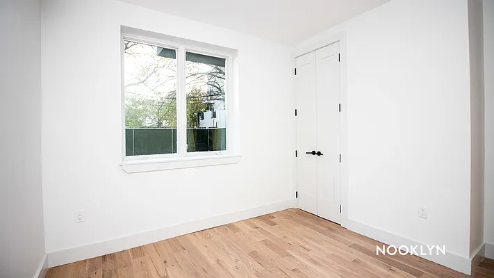Rented by Nooklyn NYC LLC | media 5