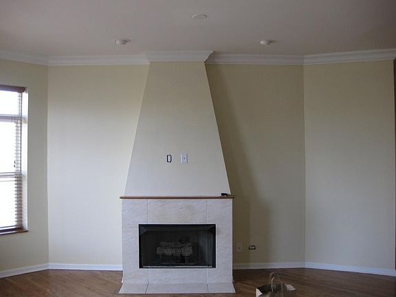 4th image of 4519 S Calumet Ave APT 3