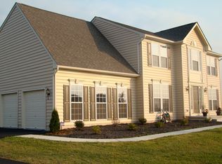614 Dane Ct, New Castle, DE 19720