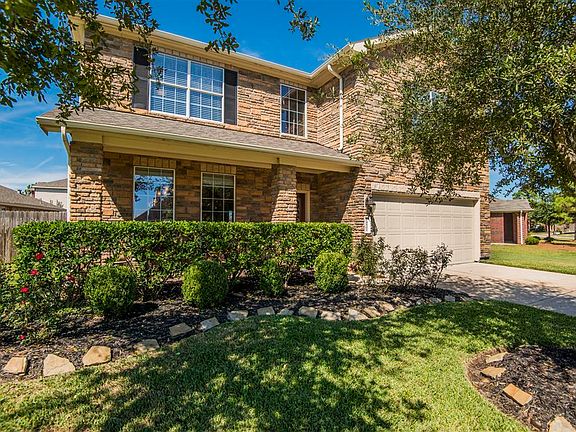 3rd image of 24502 Hampton Lakes Dr