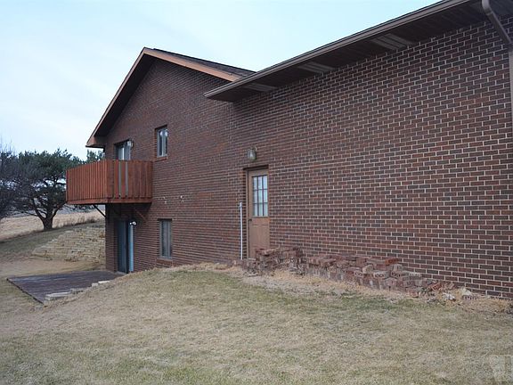 3rd image of 209 Caldwell Pl