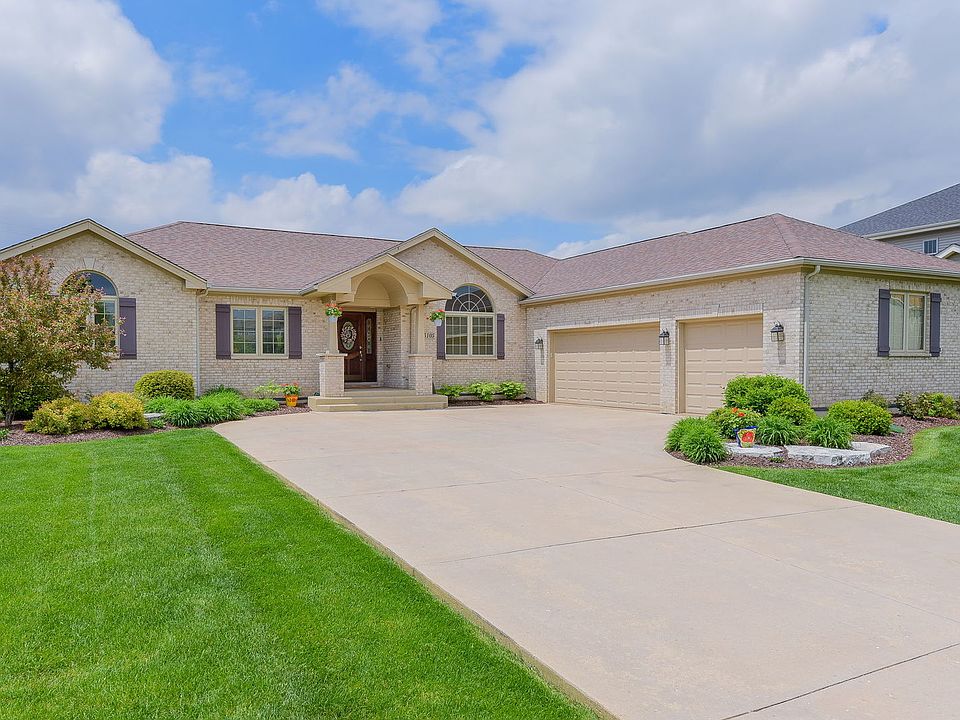 1st image of 25105 W Prairie Grove Dr