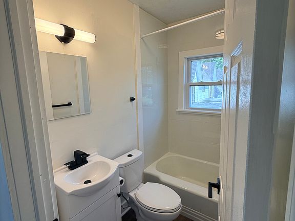 5th image of 76 E Main St #1