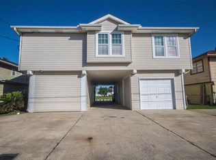 607 Warsaw St, Bayou Vista, TX 77563