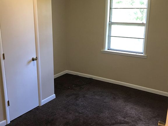 4th image of 205 S Cumberland St
