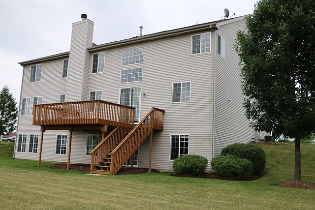 2nd image of 311 Waterford Ct