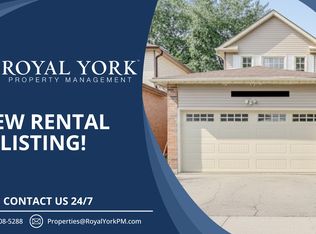 265 Wright Cres #1, Ajax, ON L1S5S5