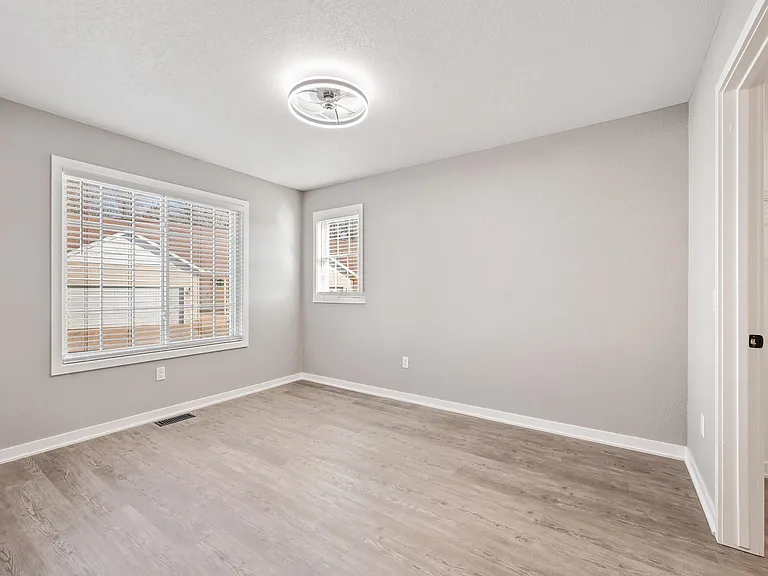 722 Tioga Park Dr #722 — Photo 1