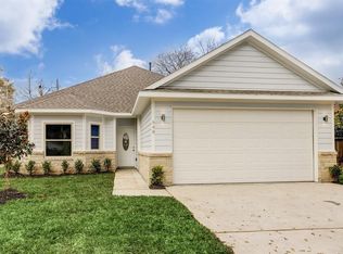 948 Junell St, Houston, TX 77088