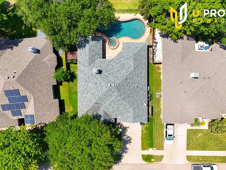 5605 Belle Chasse Ln — Photo 33