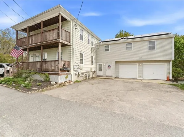 167 Central St, Lincoln, RI 02838
