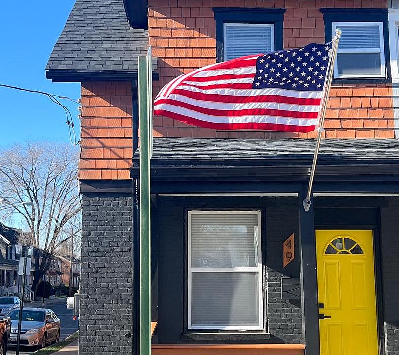 1st image of 49 Charles St