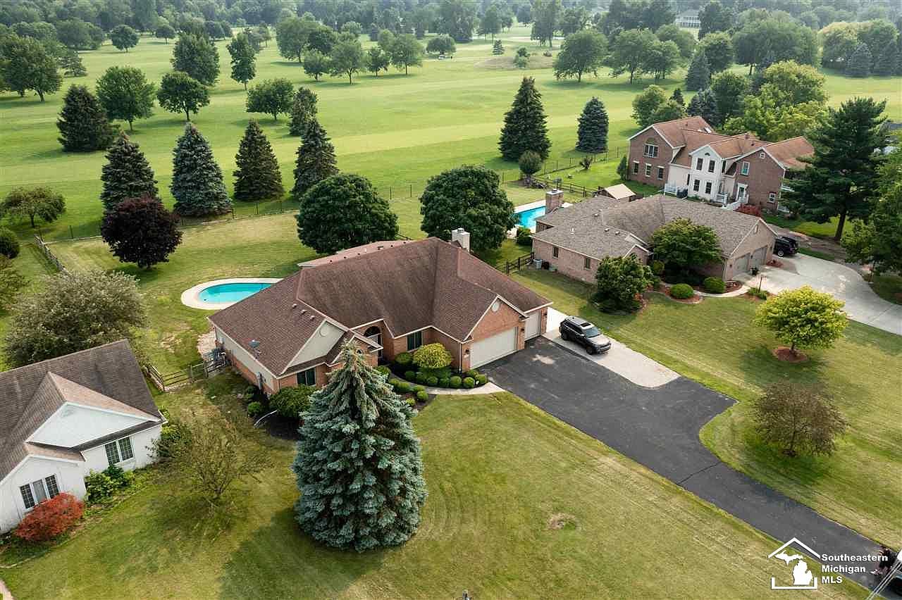 1461 Smith Rd, Temperance, MI 48182 Zillow