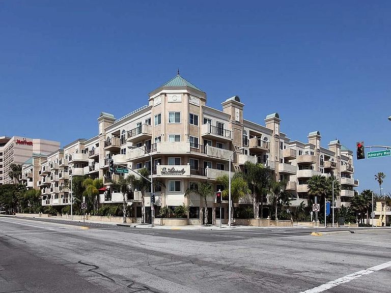 The Admiralty Apartment Rentals Marina Del Rey, CA Zillow